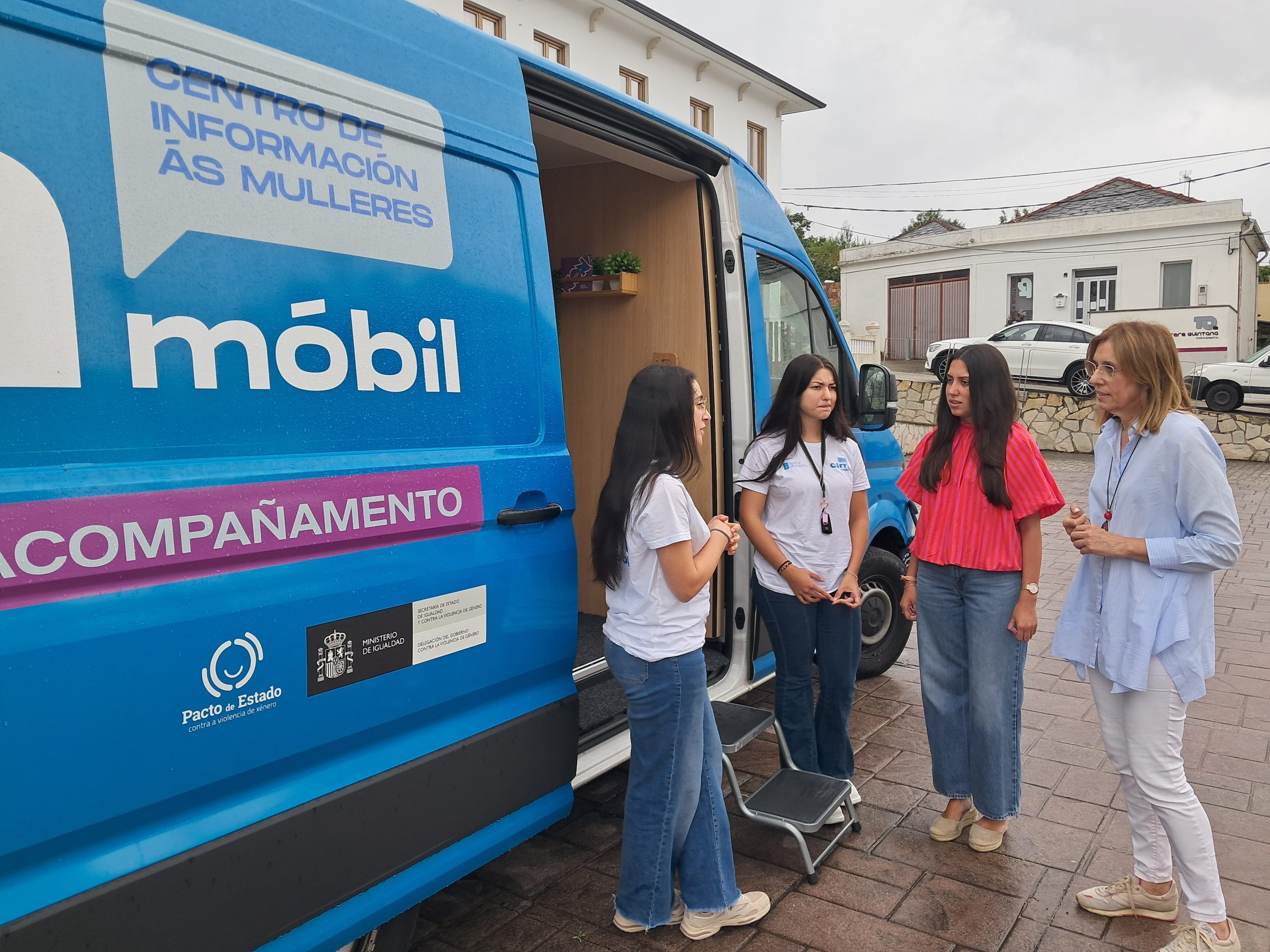 O PP salienta en Barreiros a importancia dos CIM móbiles para sensibilizar contra a violencia de xénero