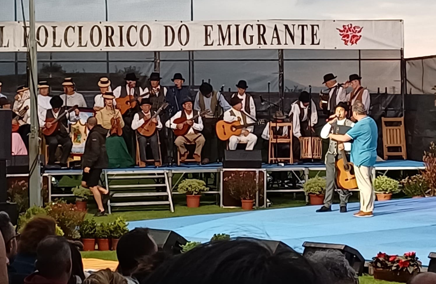 San Miguel de Reinante, en Barreiros, encherase de música, cor e tradición este sábado, 8 de agosto, co XLIII Festival Folclórico Internacional do Emigrante, declarado Festa de Interese Turístico
