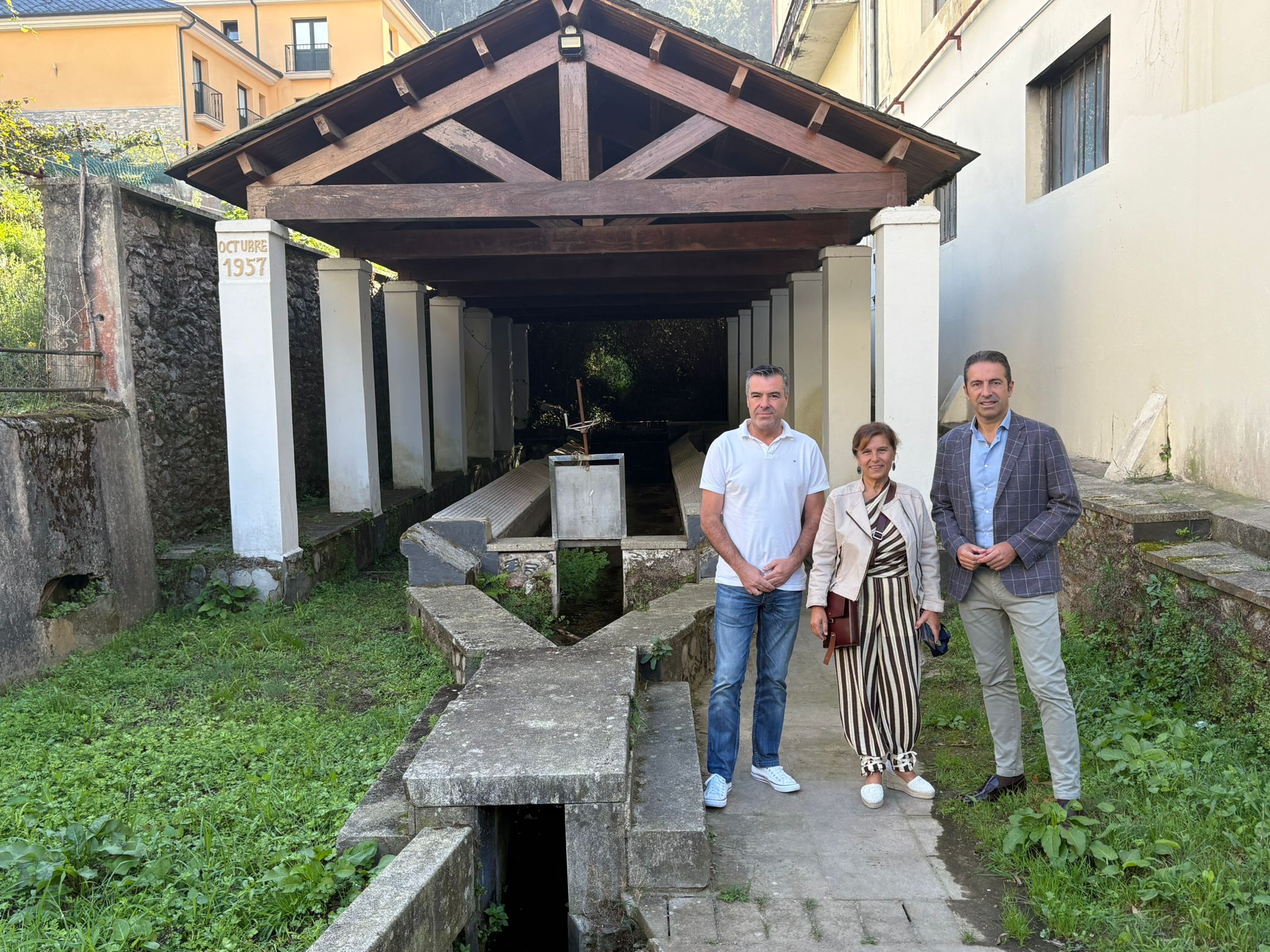 A Xunta inviste 38.400 € na conservación do lavadoiro da Ponte Labrada en Viveiro