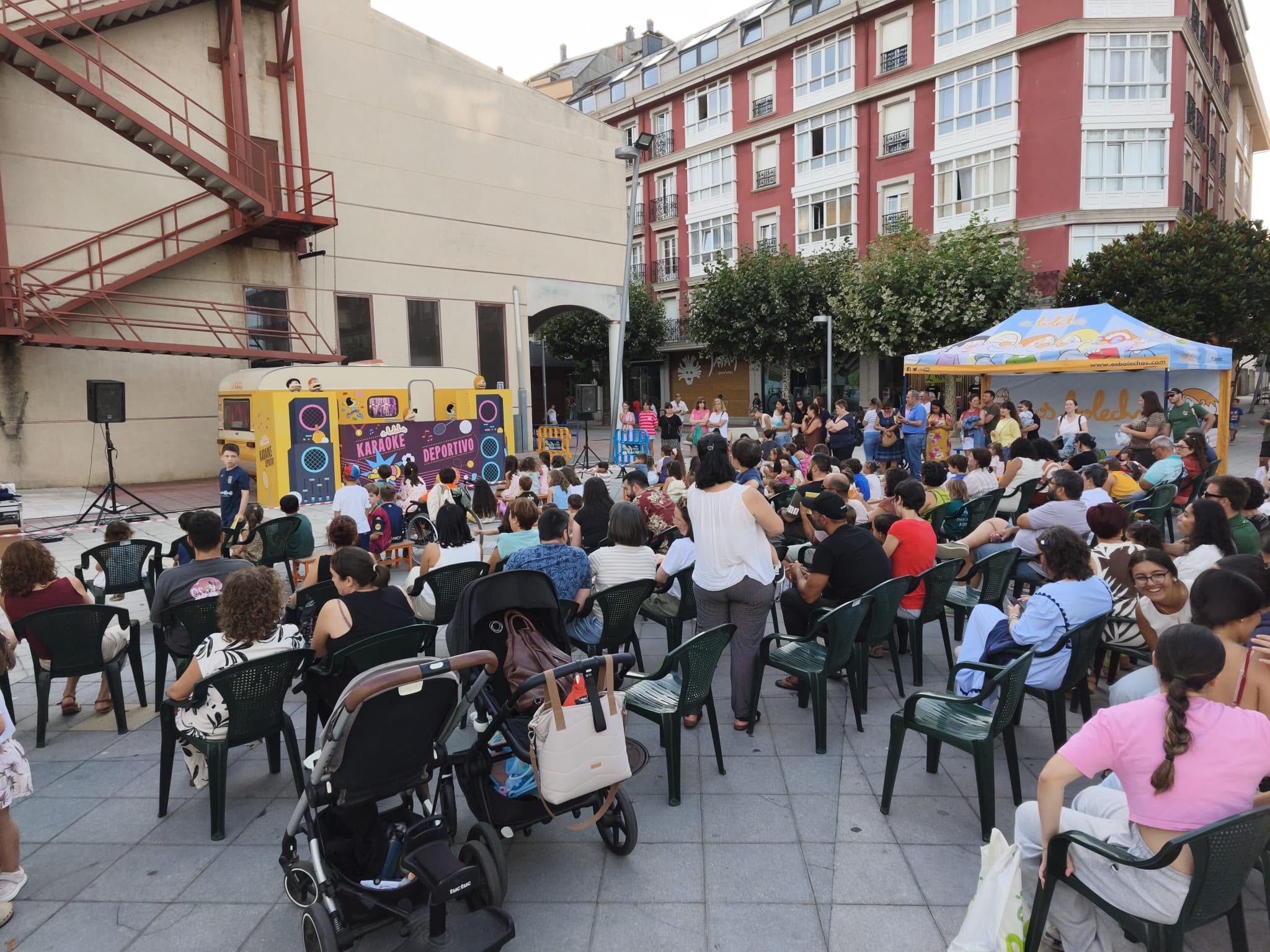 Burela presenta o novo libro dos Bolechas dedicado á multiculturalidade da vila