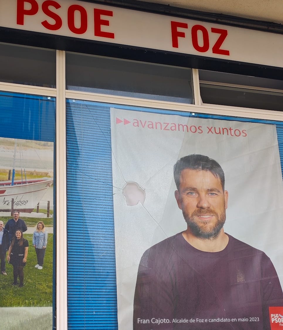 A Agrupación Socialista de Foz denuncia un ataque vandálico contra a Casa do Pobo