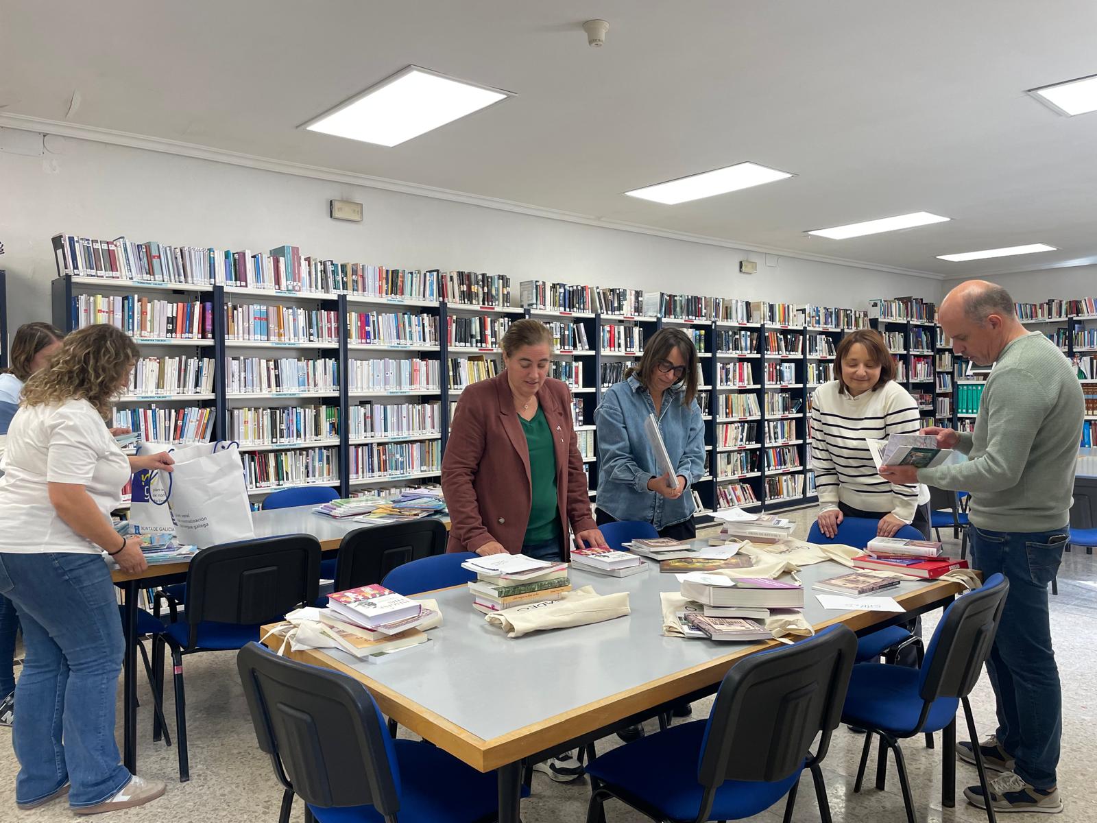 A Biblioteca El Viejo Pancho, de Ribadeo, recibe un premio estatal polo seu traballo con centros educativos e entidades culturais