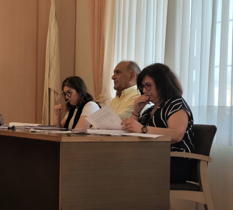 O PSdeG do Vicedo condena as pintadas xenófobas e reclama transparencia no canon da auga