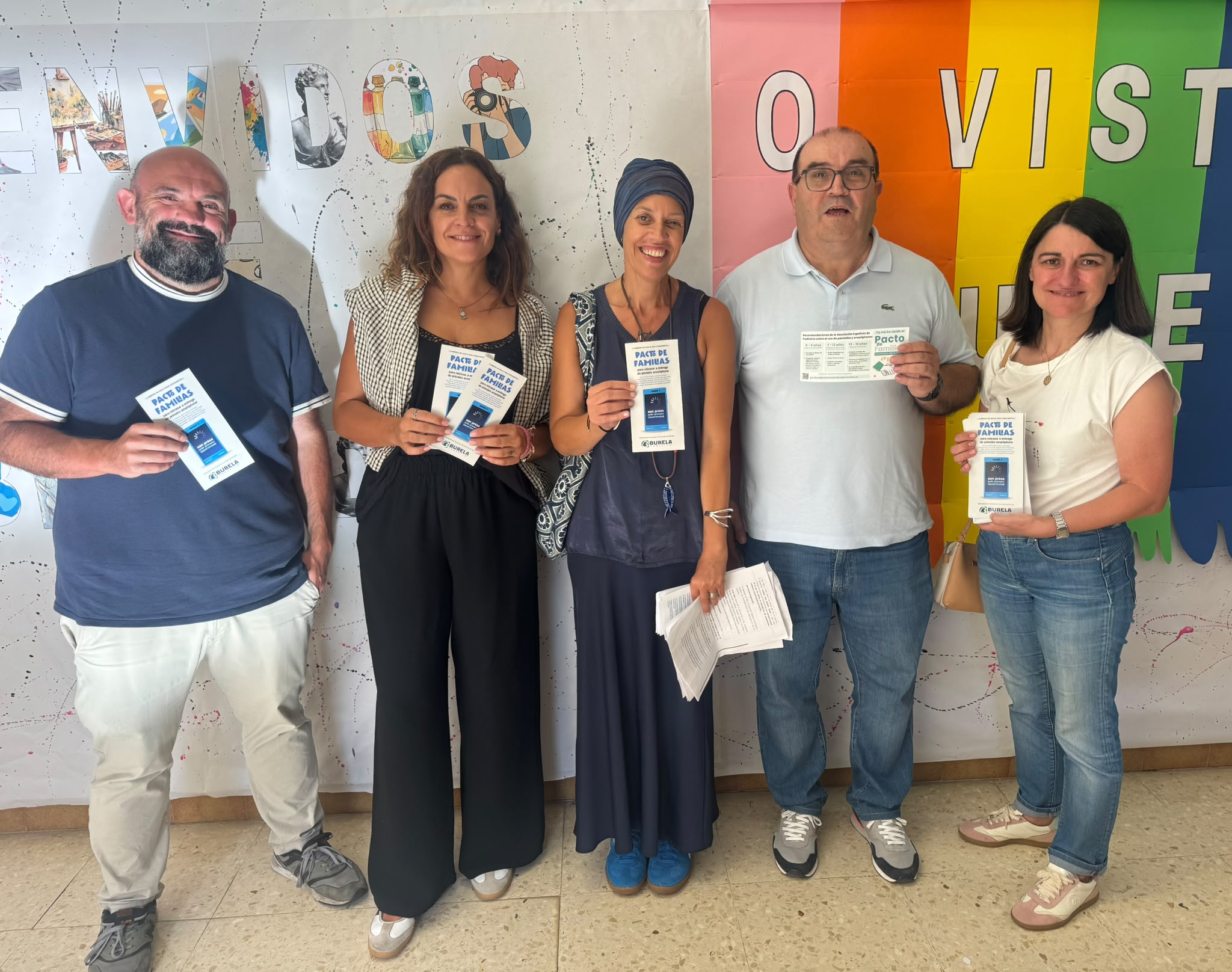 Burela lanza unha campaña para protexer o benestar infantil fronte ao uso temperán do smartphone