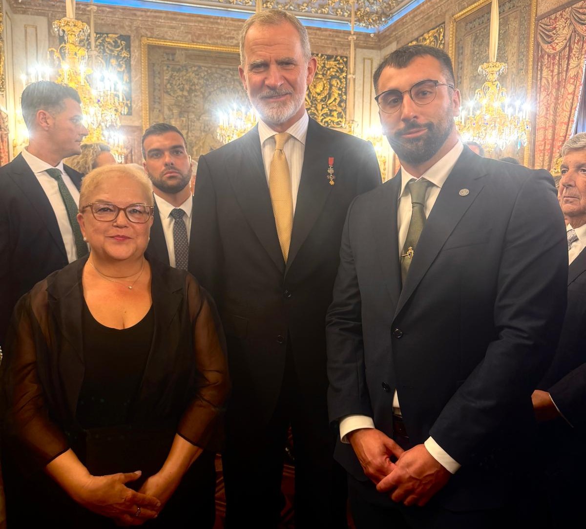 ACISA Ribadeo participa na recepción oficial dos Reis no Palacio Real polo 12 de outubro