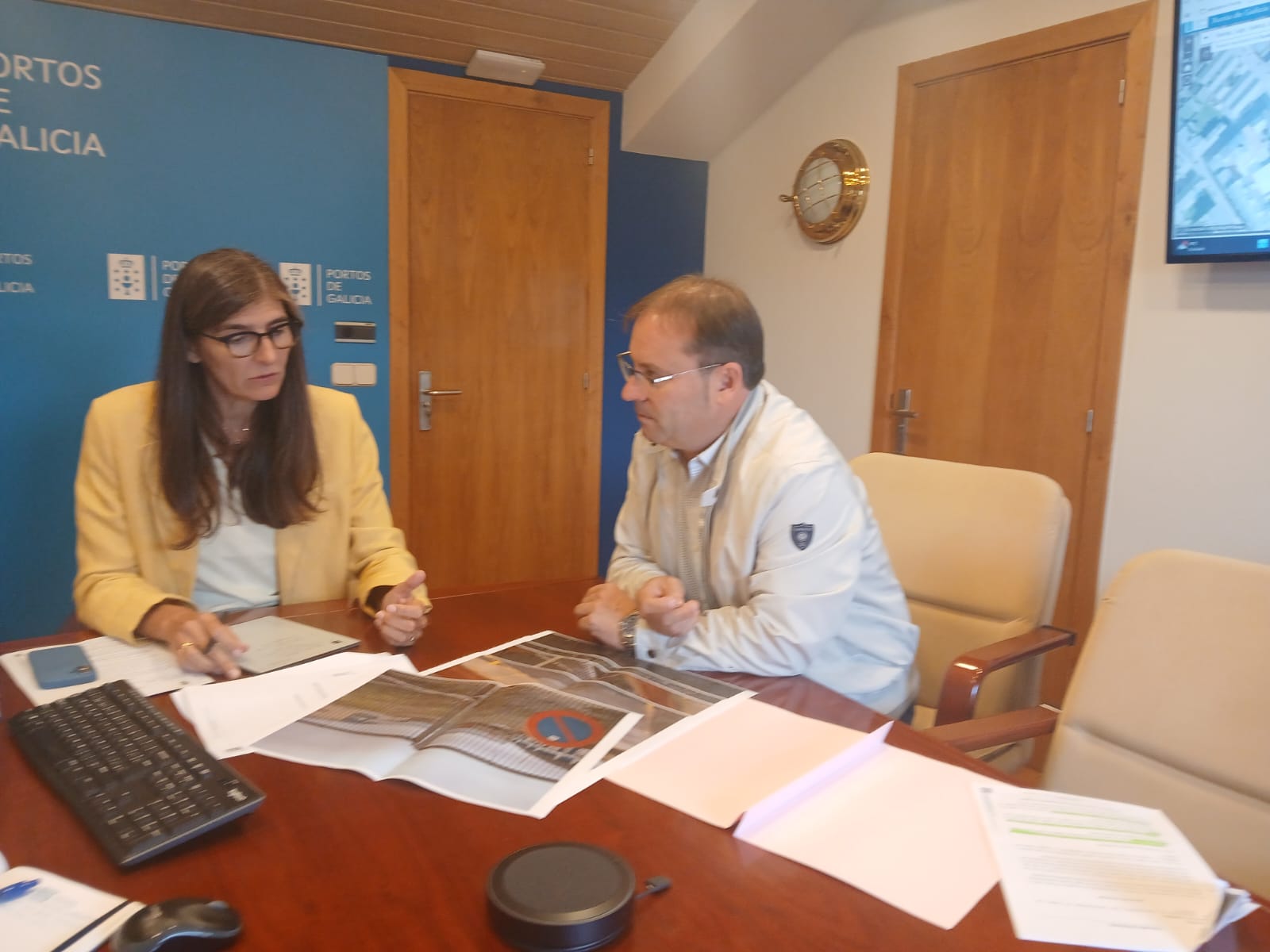 Portos de Galicia e o Concello de Burela avalían a solicitude municipal de reversión de parcelas portuarias á Administración Xeral do Estado