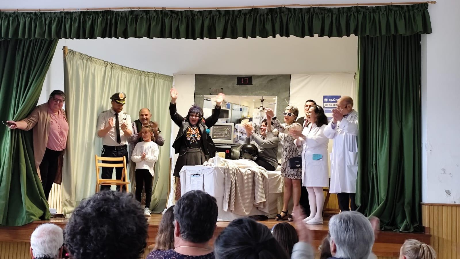 Teatro para todos: Ribadeo, Cervo, Foz e A Pontenova acollen novas funcións de compañías afeccionadas